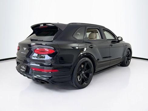 Used 2021 Bentley Bentayga AWD/4WD image 7