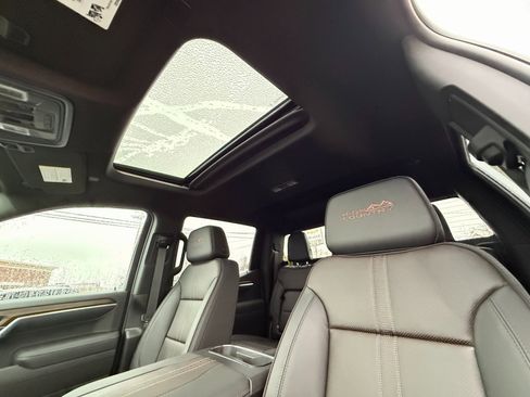 New 2026 Chevrolet Silverado 1500 High Country image 4