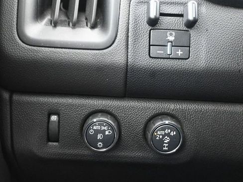 Used 2019 Chevrolet Colorado ZR2 w/ Colorado ZR2 Bison Edition AWD/4WD image 25