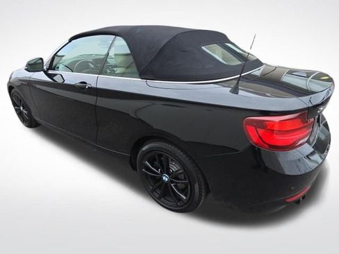 Used 2020 BMW 230i xDrive Convertible w/ Convenience Package image 5