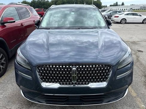 Used 2022 Lincoln Corsair AWD w/ Premium Package image 9