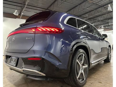Used 2023 Mercedes-Benz EQS 580 4MATIC SUV image 14