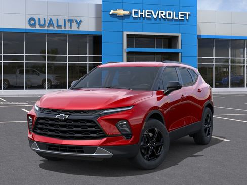 New 2026 Chevrolet Blazer LT w/ Midnight/Sport Edition FWD image 6