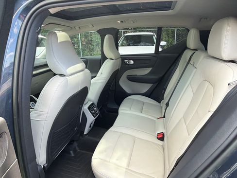 Used 2022 Volvo XC40 T5 Inscription w/ Advanced Package AWD/4WD image 21