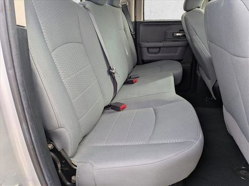 Used 2016 RAM 1500 Classic SLT image 17