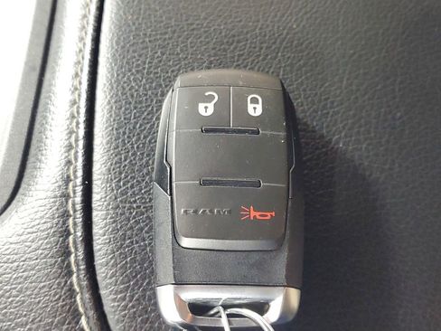 Used 2024 RAM 2500 Big Horn w/ Sport Appearance Package image 24