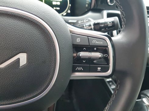 Used 2023 Kia Sorento SX image 27