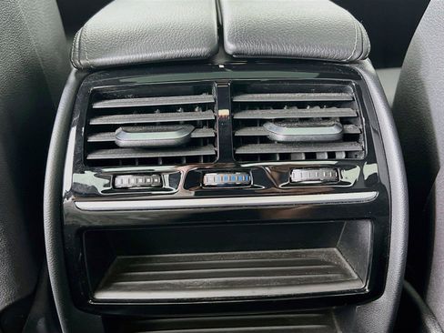 Used 2019 BMW 540i xDrive AWD/4WD image 26