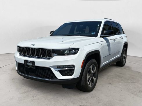Used 2024 Jeep Grand Cherokee Limited 4xe AWD/4WD image 7