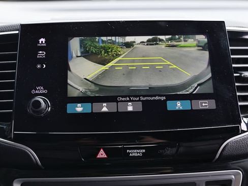 Used 2023 Honda Passport Elite image 38