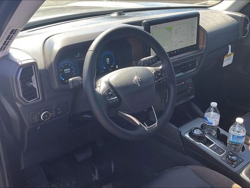 New 2025 Ford Bronco Sport Outer Banks w/ Sasquatch Outer Banks Package image 6