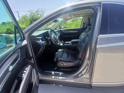 Used 2019 Cadillac XT5 Premium Luxury FWD image 13