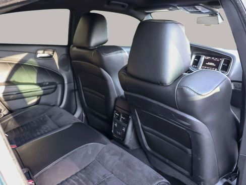 Used 2022 Dodge Charger Scat Pack w/ Daytona Edition Group image 31