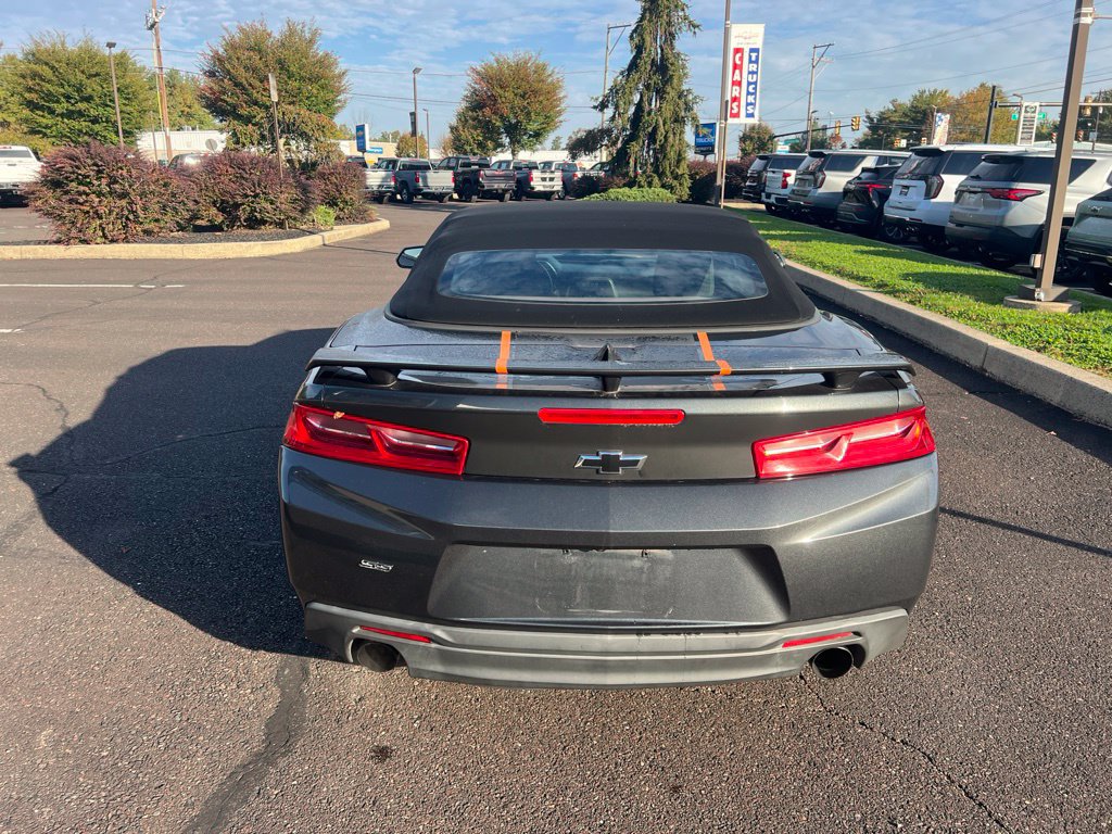 Used 2017 Chevrolet Camaro SS RWD image 5