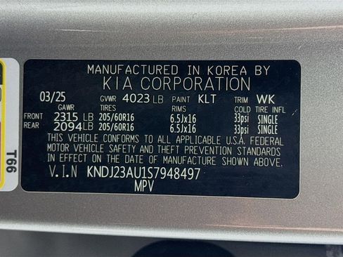 Certified 2025 Kia Soul LX w/ LX Technology Package FWD image 29