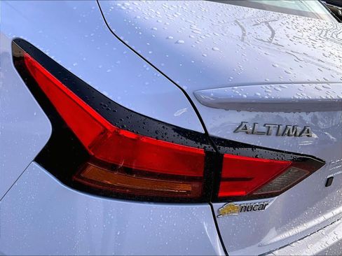 Certified 2024 Nissan Altima 2.0 SR image 32
