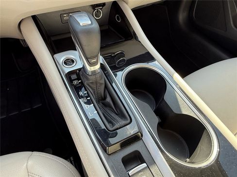 Used 2020 Nissan Altima 2.0 Platinum image 24