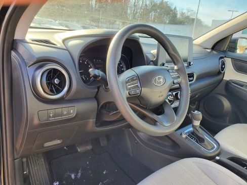 Used 2023 Hyundai Kona SEL image 11