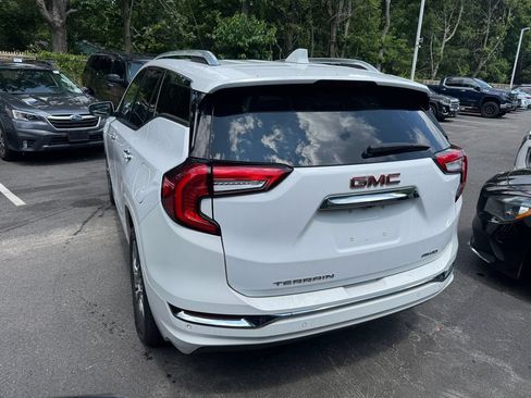 Used 2023 GMC Terrain Denali w/ Denali Premium Package AWD/4WD image 6