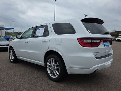 Used 2023 Dodge Durango GT image 5