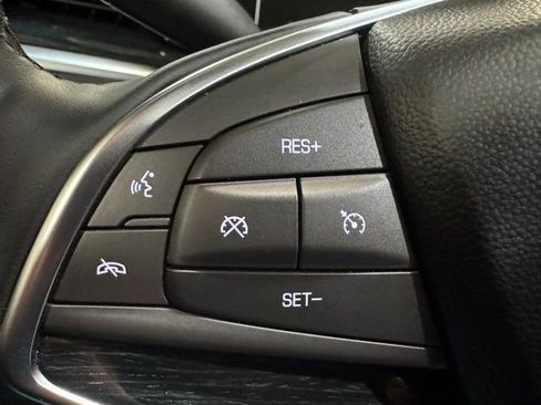 Used 2025 Cadillac XT5 Premium Luxury image 35