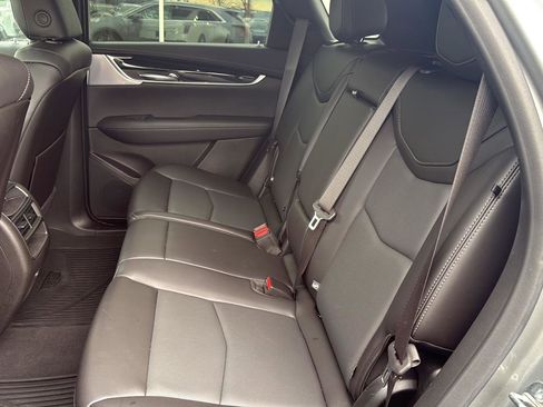 Certified 2024 Cadillac XT5 Premium Luxury image 8