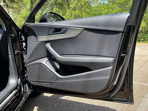 Used 2019 Audi A4 2.0T Premium image 27