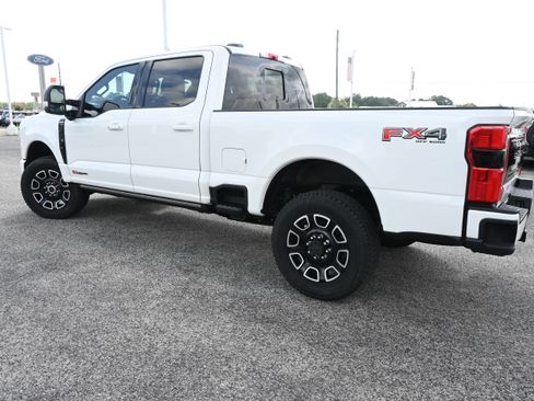 New 2026 Ford F250 Platinum AWD/4WD image 7