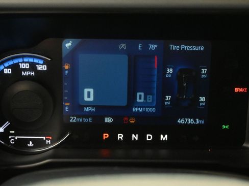 Used 2023 Ford Bronco Big Bend w/ Sasquatch Package AWD/4WD image 16