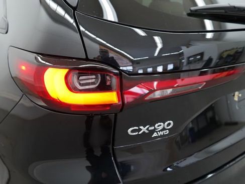 Used 2024 MAZDA CX-90 Plug-In Hybrid w/ Preferred AWD/4WD image 45