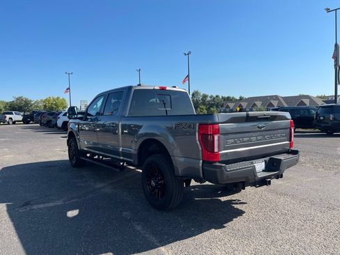 Used 2022 Ford F250 Lariat w/ Black Appearance Pkg AWD/4WD image 8