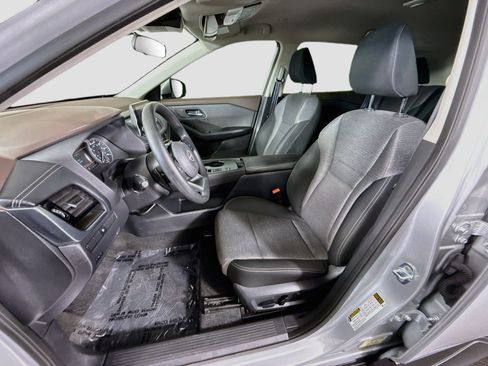 Used 2022 Nissan Rogue SV FWD image 22