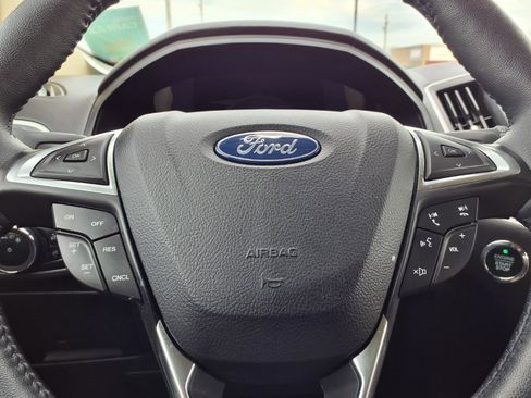 Certified 2024 Ford Edge SEL w/ Convenience Package image 16