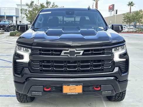 Used 2022 Chevrolet Silverado 1500 LT Trail Boss w/ Convenience Package II image 8