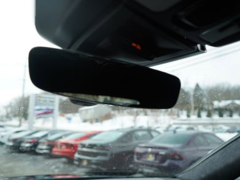 Used 2021 Porsche Cayenne Turbo image 47