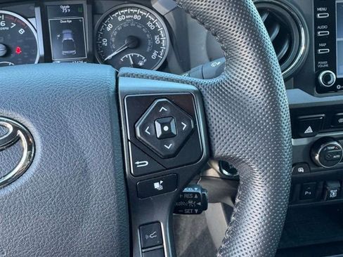 Used 2023 Toyota Tacoma TRD Sport w/ TRD Premium Sport Package AWD/4WD image 18