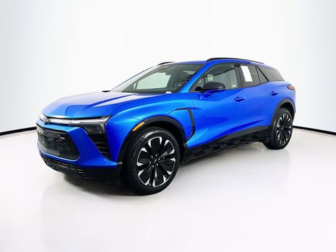 Used 2024 Chevrolet Blazer EV RS AWD/4WD image 3