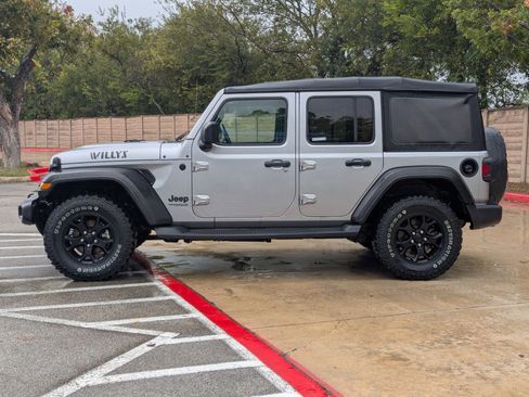 Used 2021 Jeep Wrangler Unlimited Sport image 7