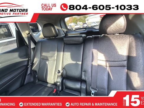 Used 2017 Nissan Rogue SL w/ SL Premium Package image 74