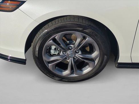 Used 2025 Honda Accord EX-L image 24
