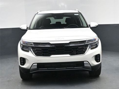 New 2026 Kia Seltos SX image 11