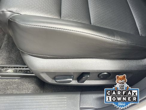 Certified 2024 Nissan Rogue SV w/ SV Premium Package AWD/4WD image 21