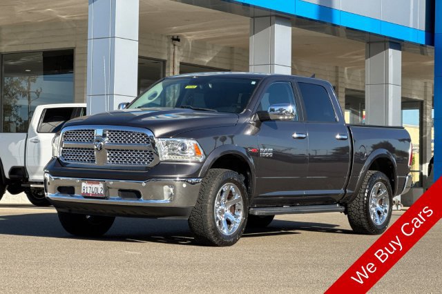 Used 2018 RAM 1500 Laramie w/ Convenience Group AWD/4WD image 11