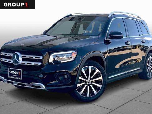 Used 2023 Mercedes-Benz GLB 250 image 1