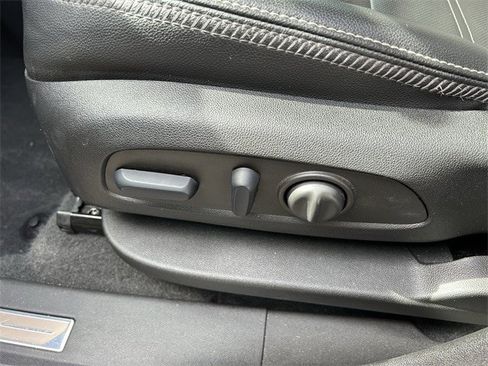 Used 2022 GMC Terrain Denali w/ Denali Premium Package image 22