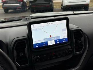 Used 2021 Ford Bronco Sport Outer Banks w/ Outer Banks Package (96D) video 2