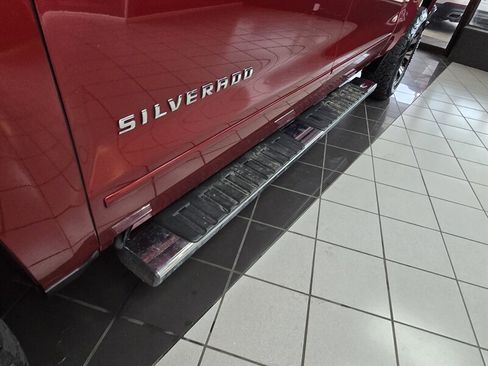 Used 2018 Chevrolet Silverado 1500 LT w/ All Star Edition AWD/4WD image 28
