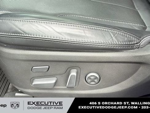 Used 2023 Hyundai Santa Fe Calligraphy AWD/4WD image 10