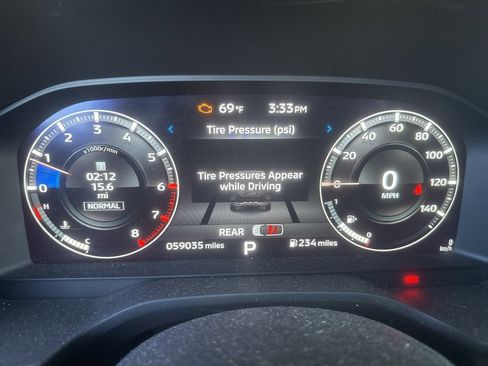 Used 2022 Mitsubishi Outlander SEL image 6