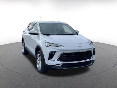 Used 2025 Buick Encore GX Preferred image 3